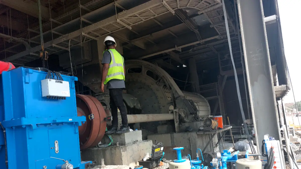 ball mill, gearbox, motor, and auxiliary unit alignment in a cement manufacturing plant in Abu Dhabi